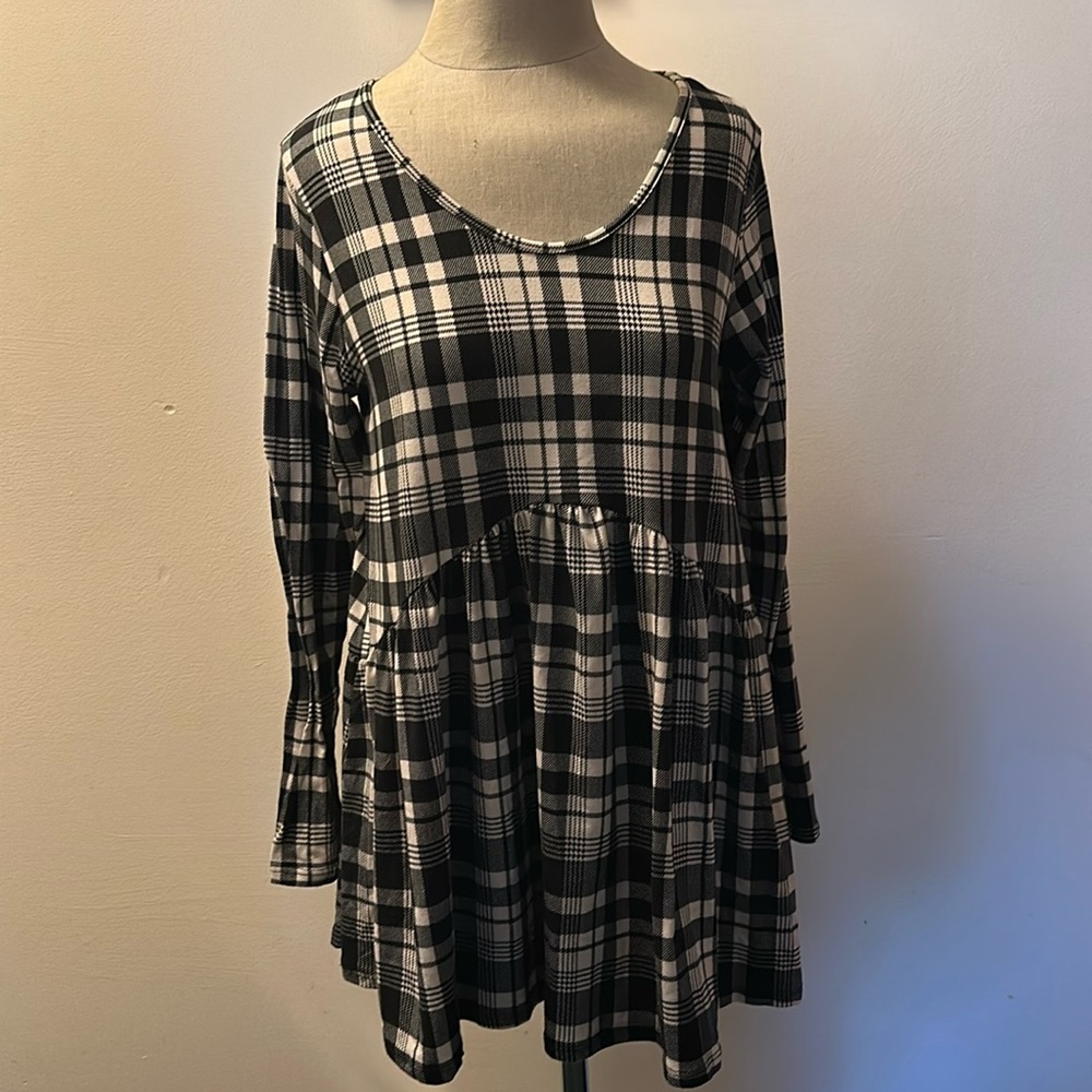 Agnes & Dora long sleeve Muse Too size small